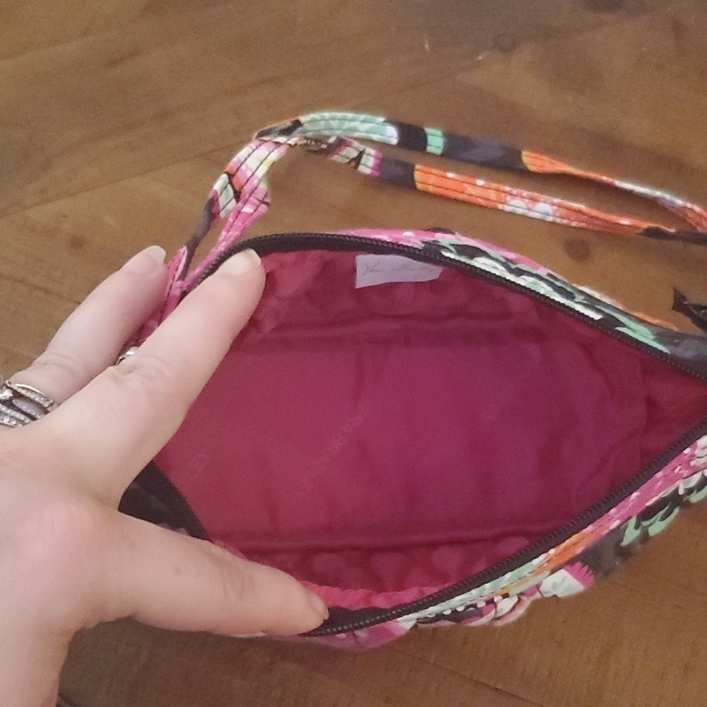 Vera Bradley Ziggy Zinnia Frannie Crossbody - Picture 4 of 4
